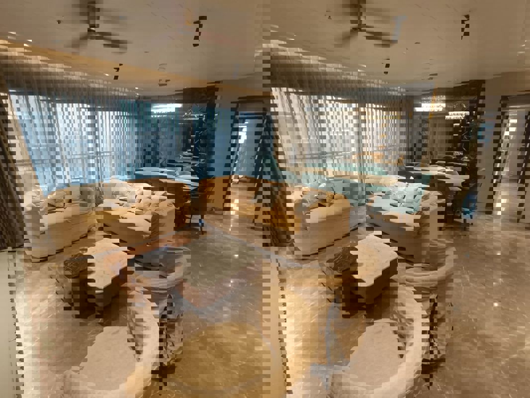 4 BHK + Study Room 2800 Sq.Ft. Apartment in Ekta Trinity