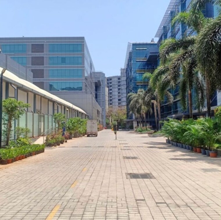 Exterior View, bandra east Commercial Office Space 32000 Sq.Ft. In Bandra East Mumbai 10008731