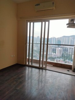 2 BHK Apartment For Rent in Runwal Chestnut