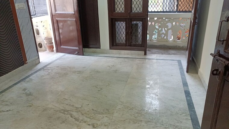 Room, vaishali sector 5 3 Bedroom 1370 Sq.Ft. Builder Floor In Vaishali Sector 5 Ghaziabad 10008780