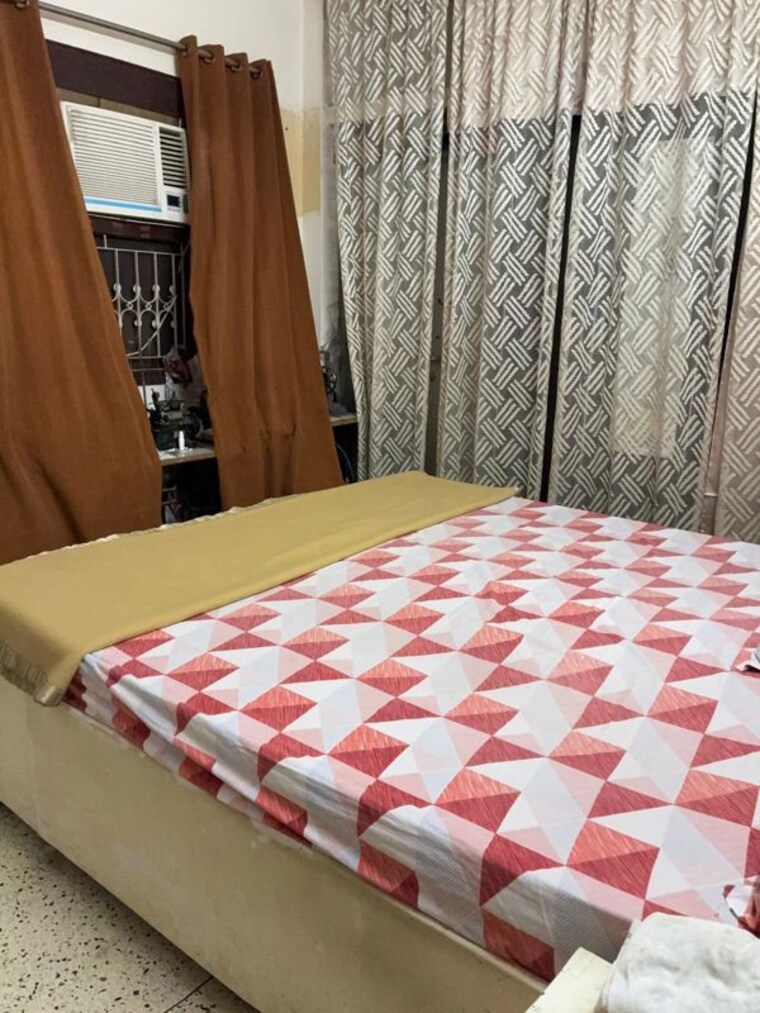 Bedroom, lajpat nagar i 1 RK 300 Sq.Ft. Builder Floor In Lajpat Nagar I Delhi 10008809