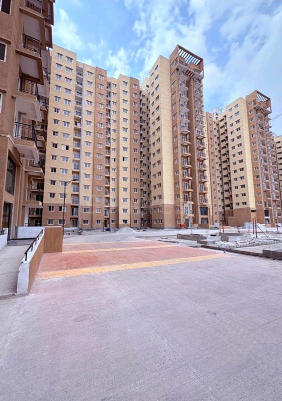 2.5 BHK + Study Room Apartment For Sale in Shriram WYT Field
