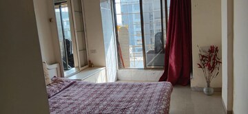 Bedroom in 2 BHK Apartment at Patel Apartment Santacruz West, Santacruz West – for Rent