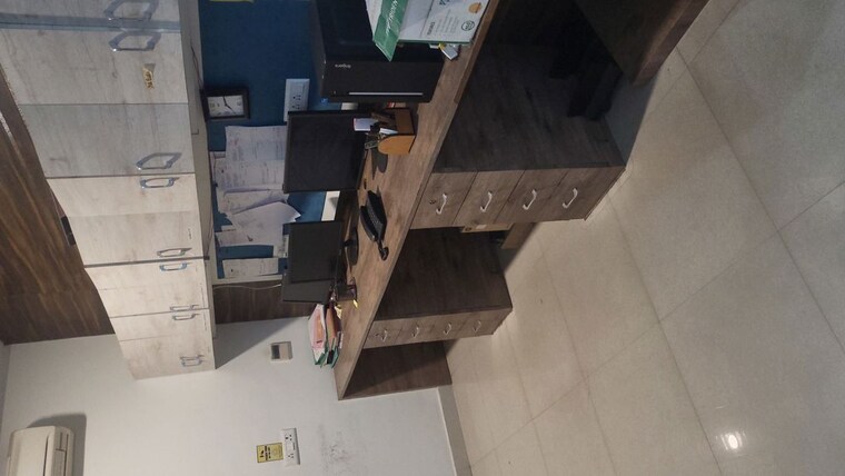 Team Area, gomti nagar Commercial Office Space 600 Sq.Ft. In Gomti Nagar Lucknow 10008889