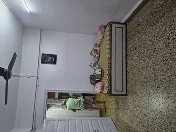 Furnished Amenities in 2 BHK Apartment at New Life Society Apartment, Kurla – for Rent