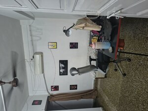 Master Bedroom in 2 BHK Apartment at New Life Society Apartment, Kurla – for Rent