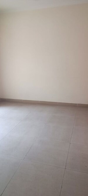 Room in 2 BHK Apartment at Galaxy Royale, Gaur City 2 – for Rent