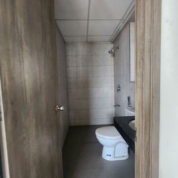 Bathroom in 2 BHK Apartment at Kalpataru Paramount A, Kapur Bawdi – for Rent