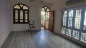 Room in 3 BHK Apartment at Jubilee Hills – for Sale