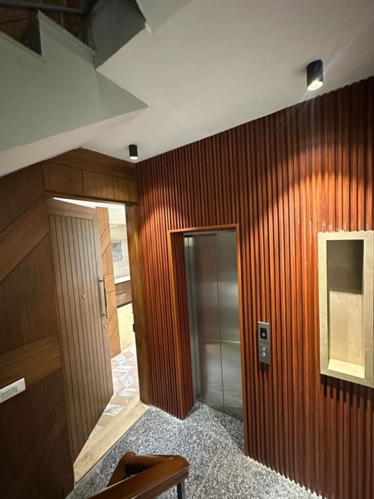 Kitchen, dlf-atria 4 Bedroom 3450 Sq.Ft. Builder Floor In Dlf Phase ii Gurgaon 10008977