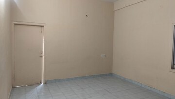 Room in 2.5 BHK Apartment at Ista Elite, Punjagutta – for Rent