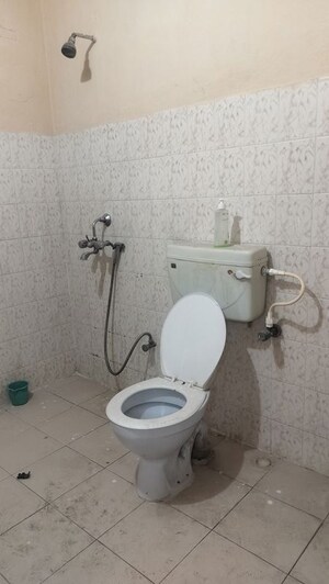 Bathroom in 2.5 BHK Apartment at Ista Elite, Punjagutta – for Rent