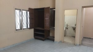 Room in 2.5 BHK Apartment at Ista Elite, Punjagutta – for Rent