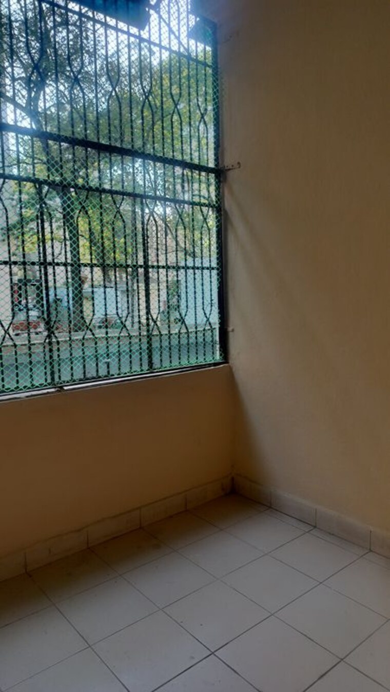 Balcony, ista-elite 2.5 Bedroom 1900 Sq.Ft. Apartment In Punjagutta Hyderabad 10008982