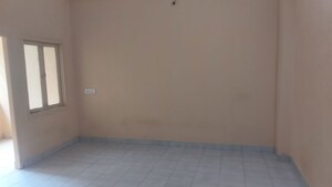 Room in 2.5 BHK Apartment at Ista Elite, Punjagutta – for Rent
