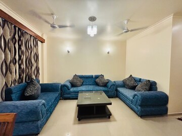 Living Room in 3.5 BHK Apartment at Omaxe Waterscapes, Gomti Nagar – for Rent