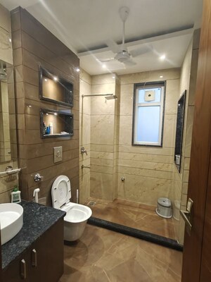 Bathroom in 4 BHK Builder Floor at AWHO Apartments, Sector 22 – for Rent