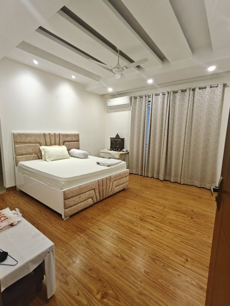 Bedroom, awho-apartments 4 Bedroom 3450 Sq.Ft. Builder Floor In Sector 22 Gurgaon 10008993