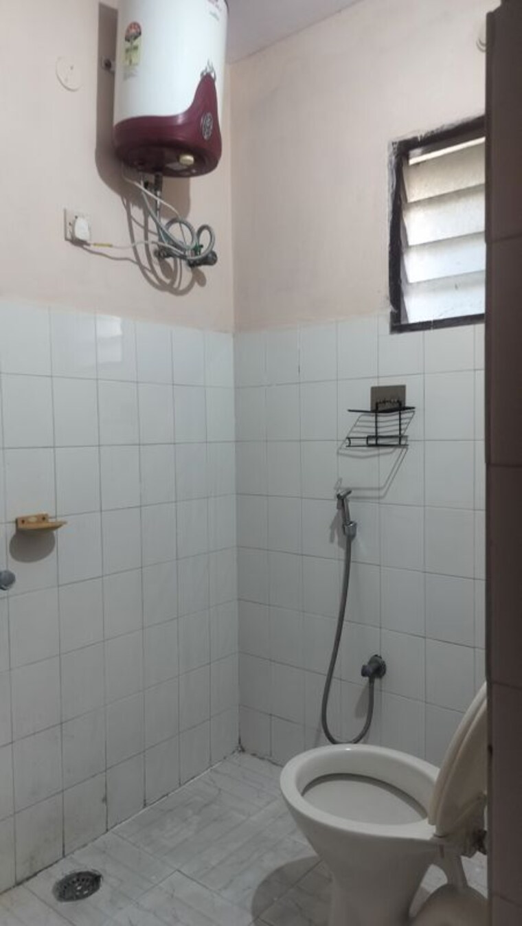 Bathroom, jaya-enclave-punjagutta 2 Bedroom 1800 Sq.Ft. Apartment In Punjagutta Hyderabad 10008994