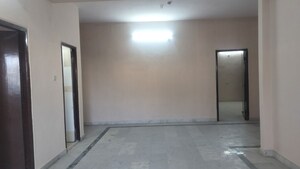 Room in 2 BHK Apartment at Jaya Enclave Punjagutta, Punjagutta – for Rent
