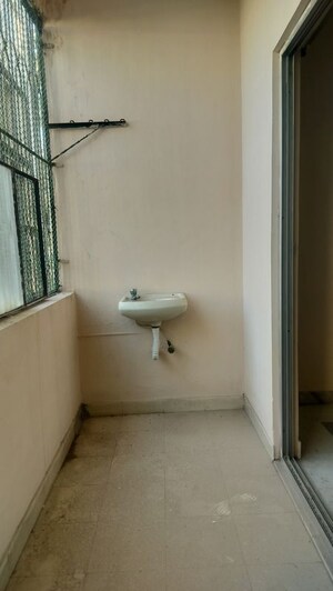 Bathroom in 2 BHK Apartment at Jaya Enclave Punjagutta, Punjagutta – for Rent