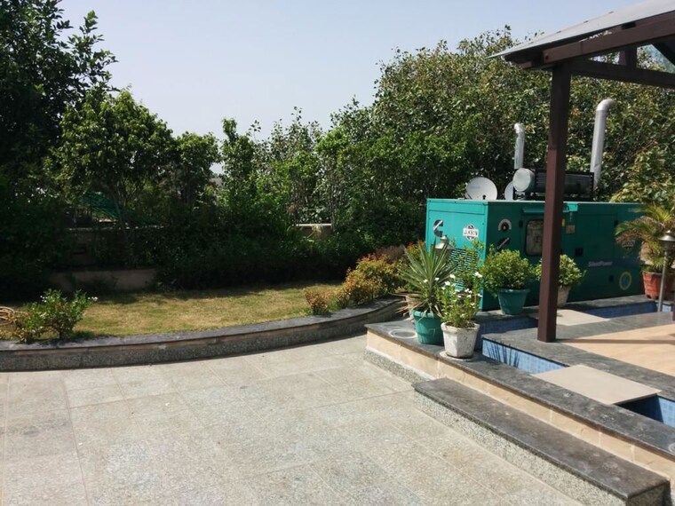 Garden, hauz khas enclave 4 Bedroom 5490 Sq.Ft. Builder Floor In Hauz Khas Enclave Delhi 10008979