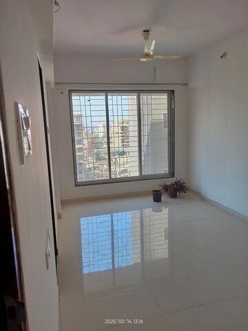 Room in 1 BHK Apartment at Swanand Apartment, Kurla – for Rent
