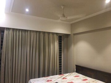 Bedroom in 4 BHK Apartment at The Nook Apartment, Santacruz West – for Sale