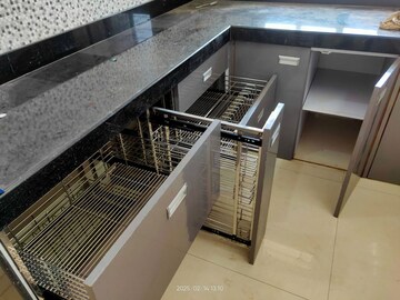 Balcony in 1 BHK Apartment at Kurla East – for Rent