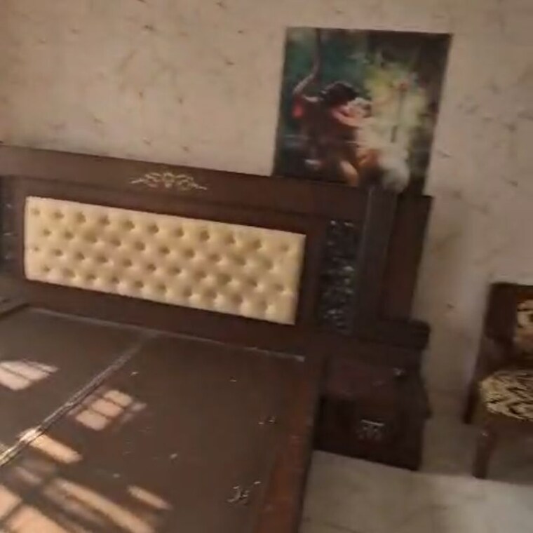 Room, sector 38 4 Bedroom 2200 Sq.Ft. Apartment In Sector 38 Chandigarh 10009087