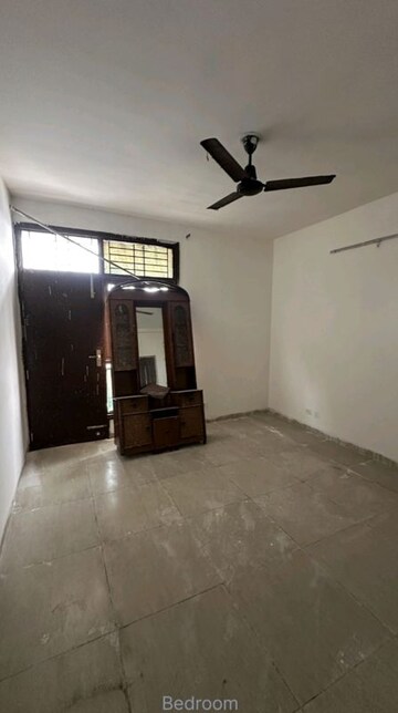 Room in 3.5 BHK Builder Floor at Wave Floors Premium, Wave City – for Sale