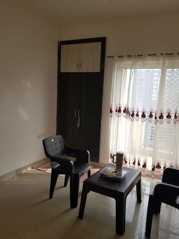 Team Area in 2 BHK Apartment at Mahaluxmi Migsun Ultimo, Omicron Iii Greater Noida – for Sale