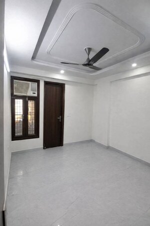 Bedroom in 3 BHK Builder Floor at Saket – for Rent