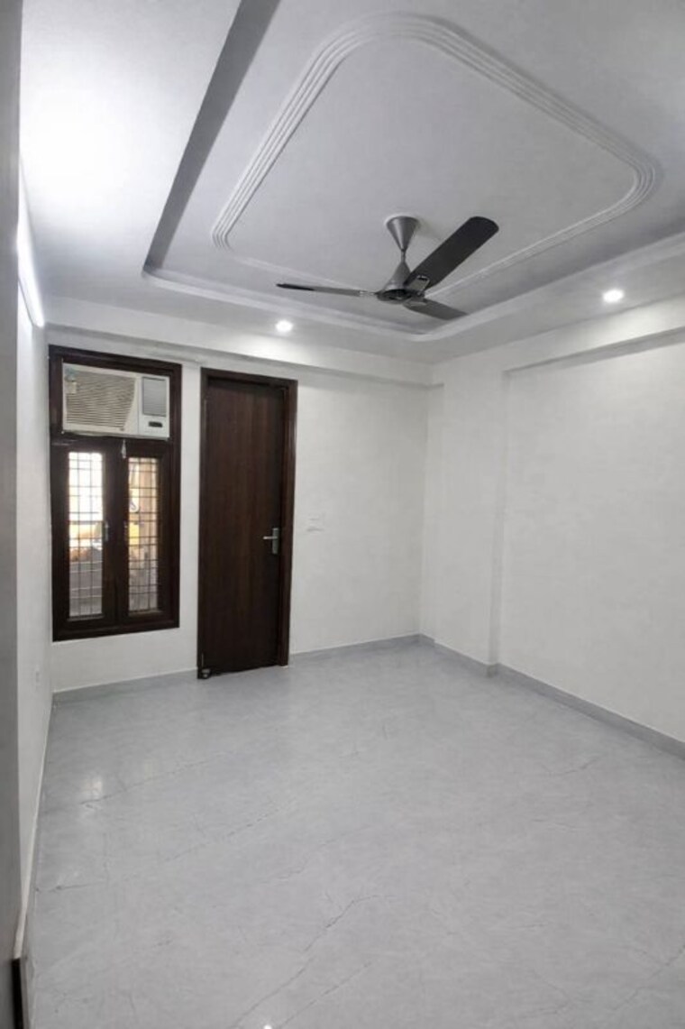 Bedroom, saket 3 Bedroom 1200 Sq.Ft. Builder Floor In Saket Delhi 10009199