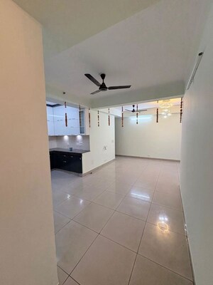 Kitchen in 3.5 BHK Apartment at Panchsheel Greens, Sector 16 Greater Noida – for Rent