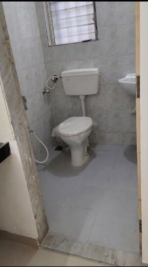 Bathroom in 1 RK Apartment at Bhayandar West – for Rent