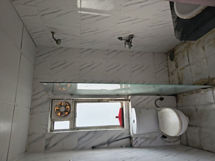 Bathroom, nimbus-the-golden-palm 2.5 Bedroom 1085 Sq.Ft. Apartment In Sector 168 Noida 10009217