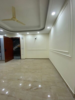 Building Lobby in 3 BHK Builder Floor at Saket – for Rent