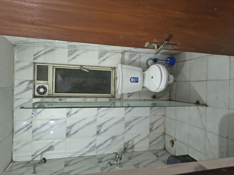 Bathroom, nimbus-the-golden-palm 2.5 Bedroom 1085 Sq.Ft. Apartment In Sector 168 Noida 10009237
