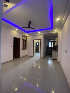 2 BHK Builder Floor For Rent in Saket