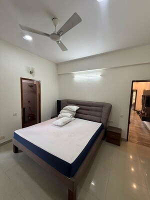 Bedroom in 1 BHK Builder Floor at Benson Town – for Rent