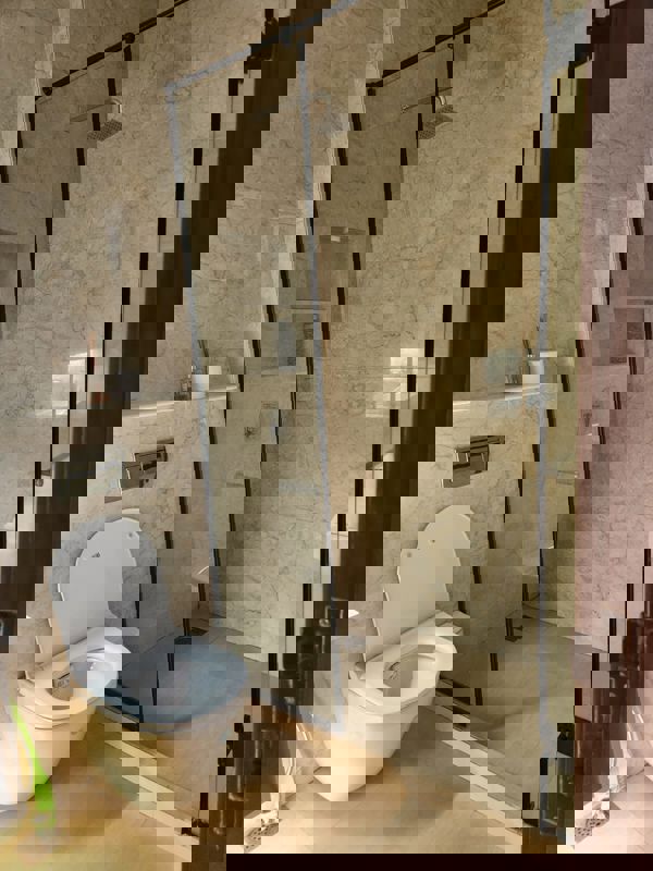 2 BHK + Pooja Room 100 Sq.Yd. Apartment in SAS Tower