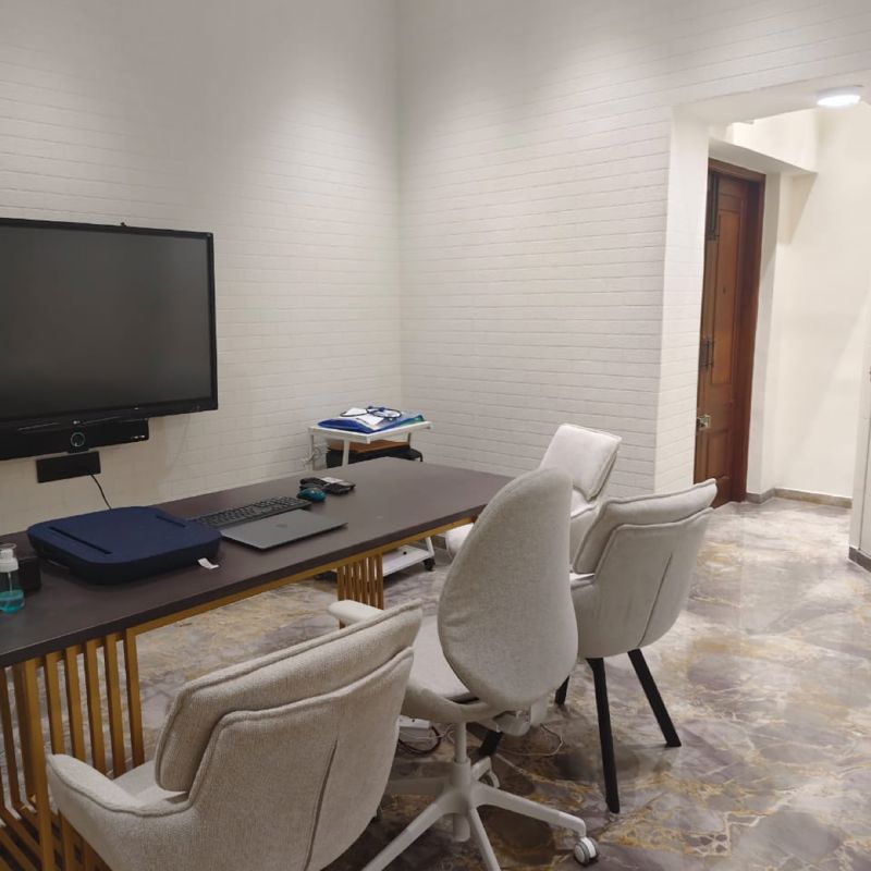 2 BHK + Pooja Room Apartment For Rent in Landmark Building Bandra West