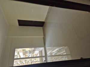 Furnished Amenities in 4 BHK Apartment at Amrapali Crystal Homes, Sector 76 – for Rent