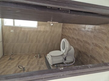 Bathroom in 4 BHK Apartment at Amrapali Crystal Homes, Sector 76 – for Rent