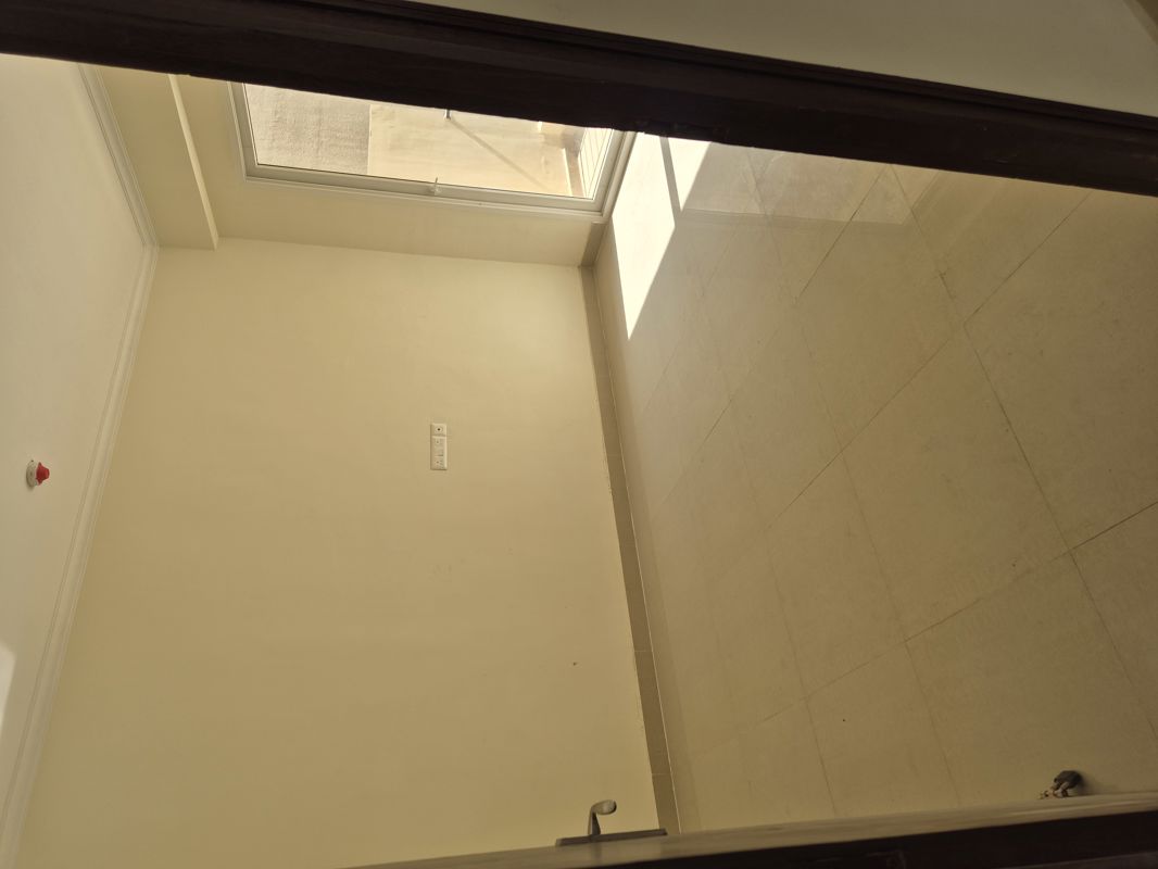 4 BHK 2140 Sq.Ft. Apartment in Amrapali Crystal Homes