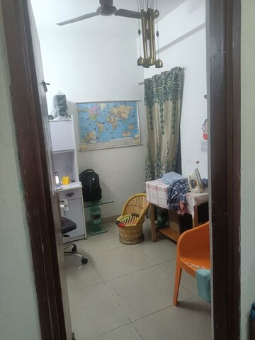 Living Room in 2.5 BHK Apartment at Ajnara Le Garden, Sector 16b Greater Noida – for Rent