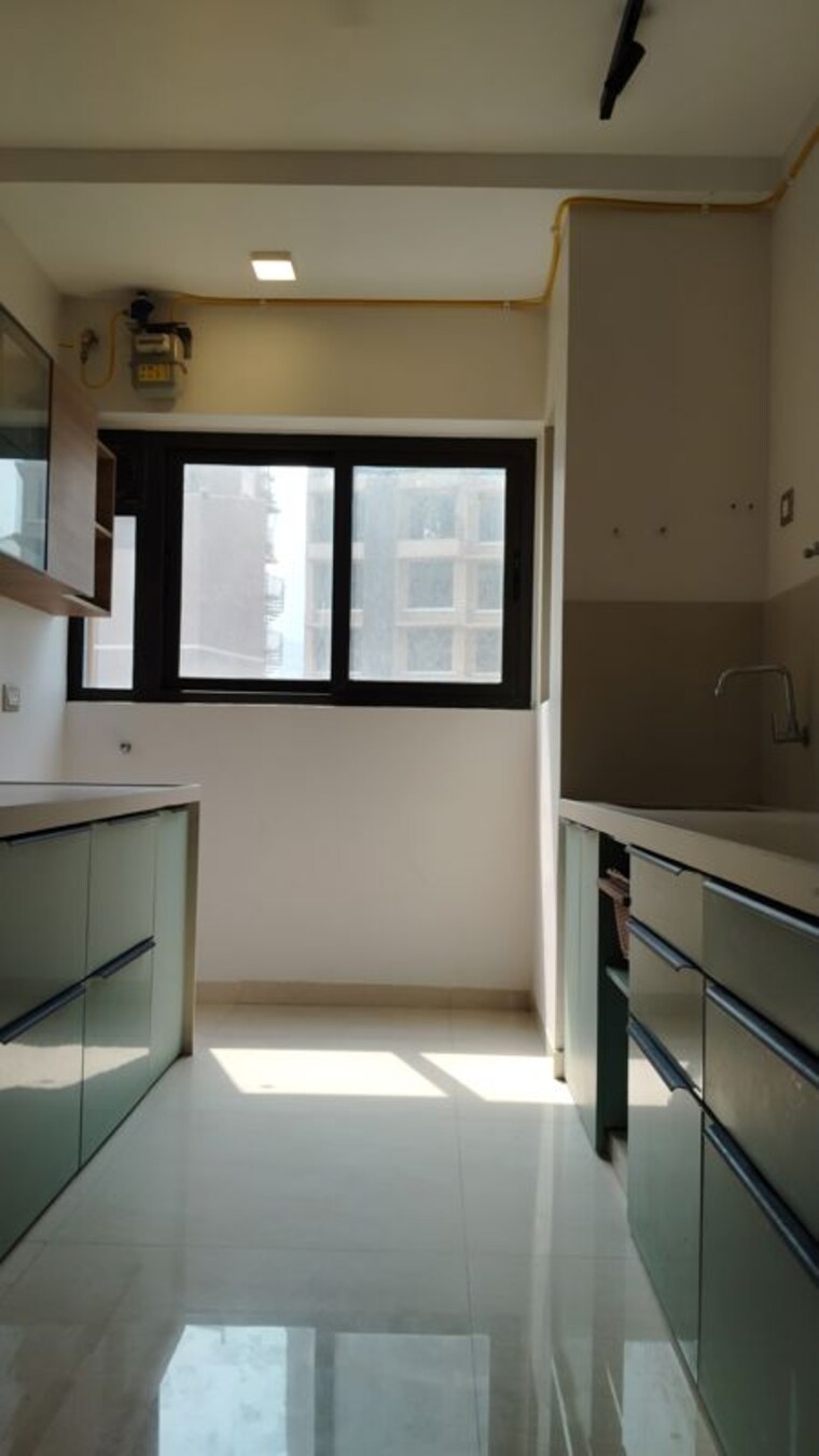 Kitchen, wadhwa-pristine 4 Bedroom 1550 Sq.Ft. Apartment In Matunga West Mumbai 10009358