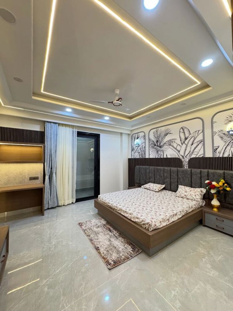 Bedroom, civil lines 5 Bedroom 420 Sq.Yd. Independent House In Civil Lines Delhi 10009360