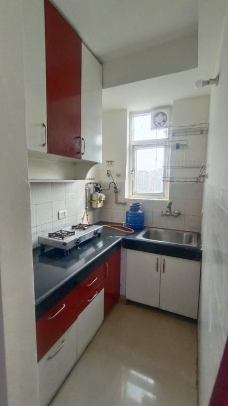 Kitchen, aditya-celebrity-homes 1 Bedroom 550 Sq.Ft. Apartment In Sector 76 Noida 10009366